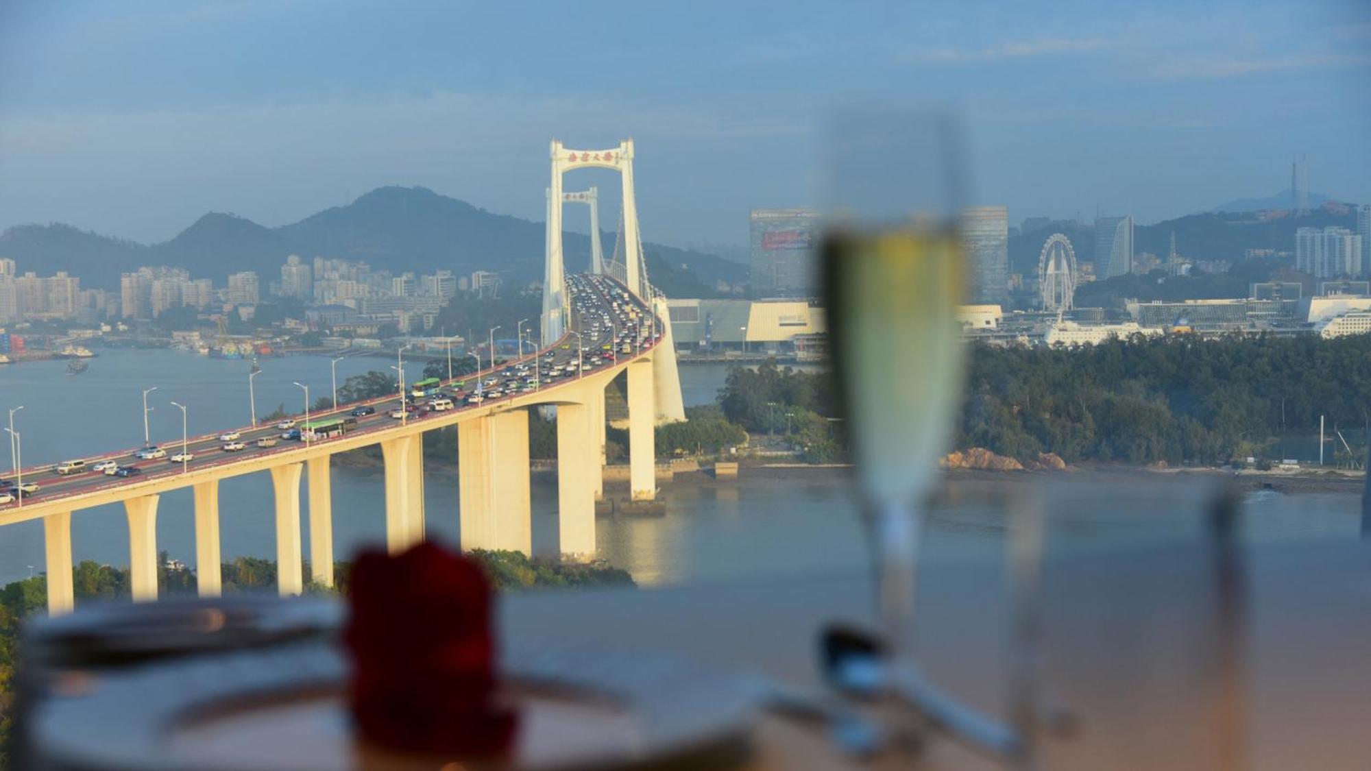 Hualuxe Xiamen Haicang Habour View 외부 사진