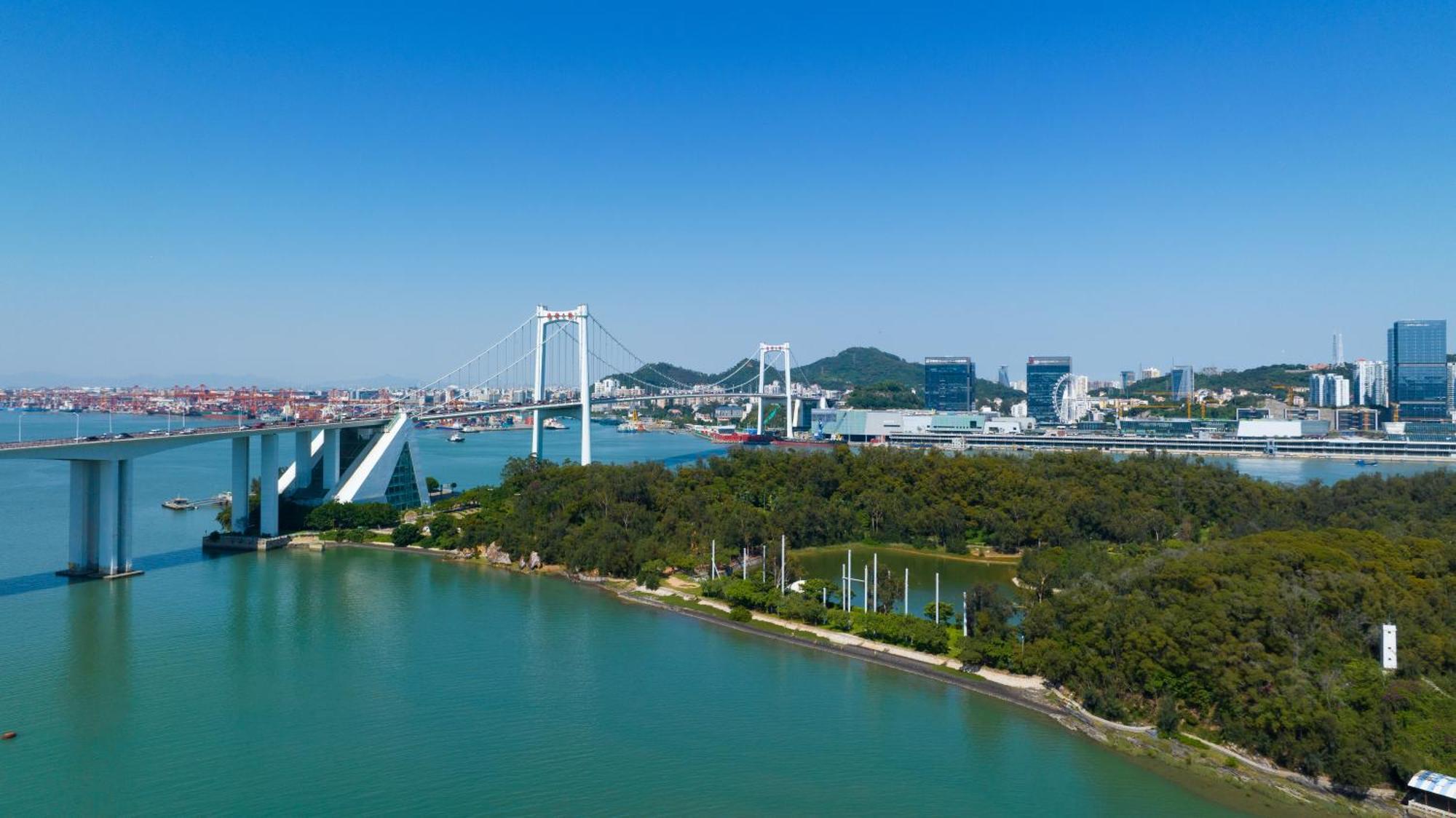 Hualuxe Xiamen Haicang Habour View 외부 사진